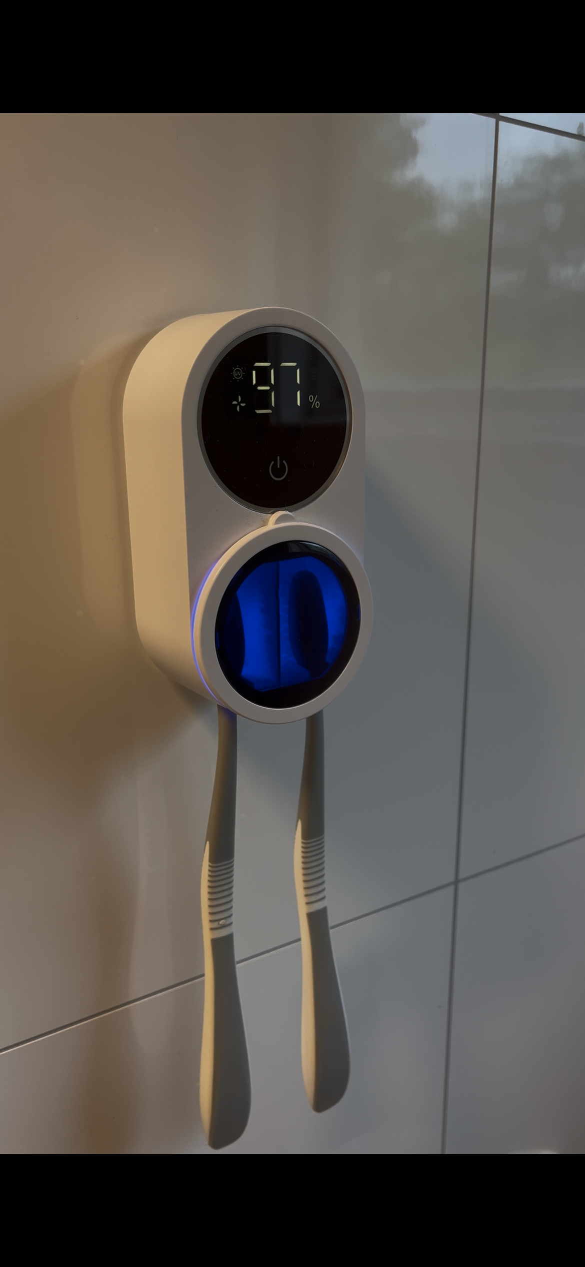CleanBrush - UV sanitizer til tannbørste
